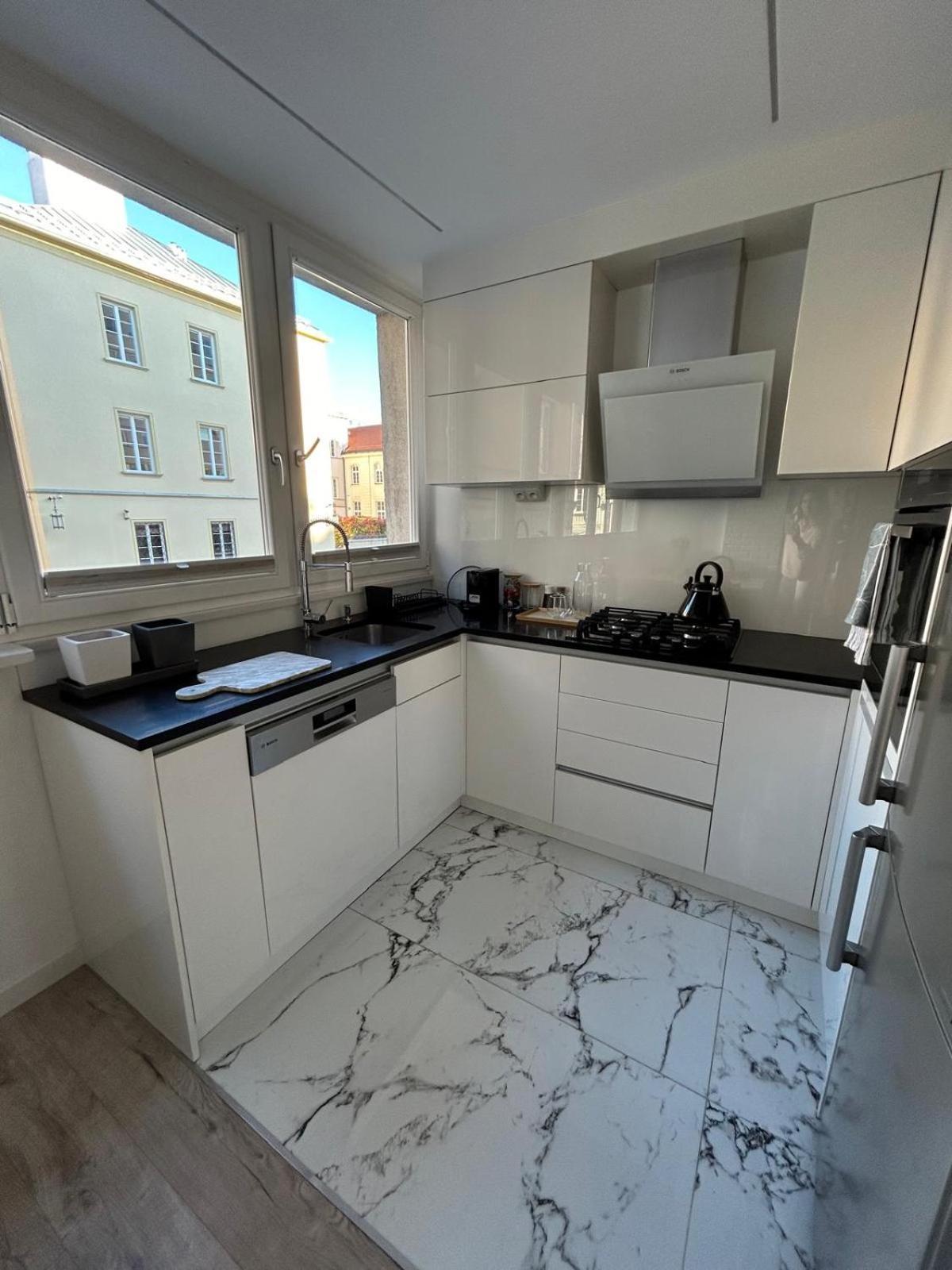 Old Town - Trebacka Apartment Βαρσοβία Εξωτερικό φωτογραφία