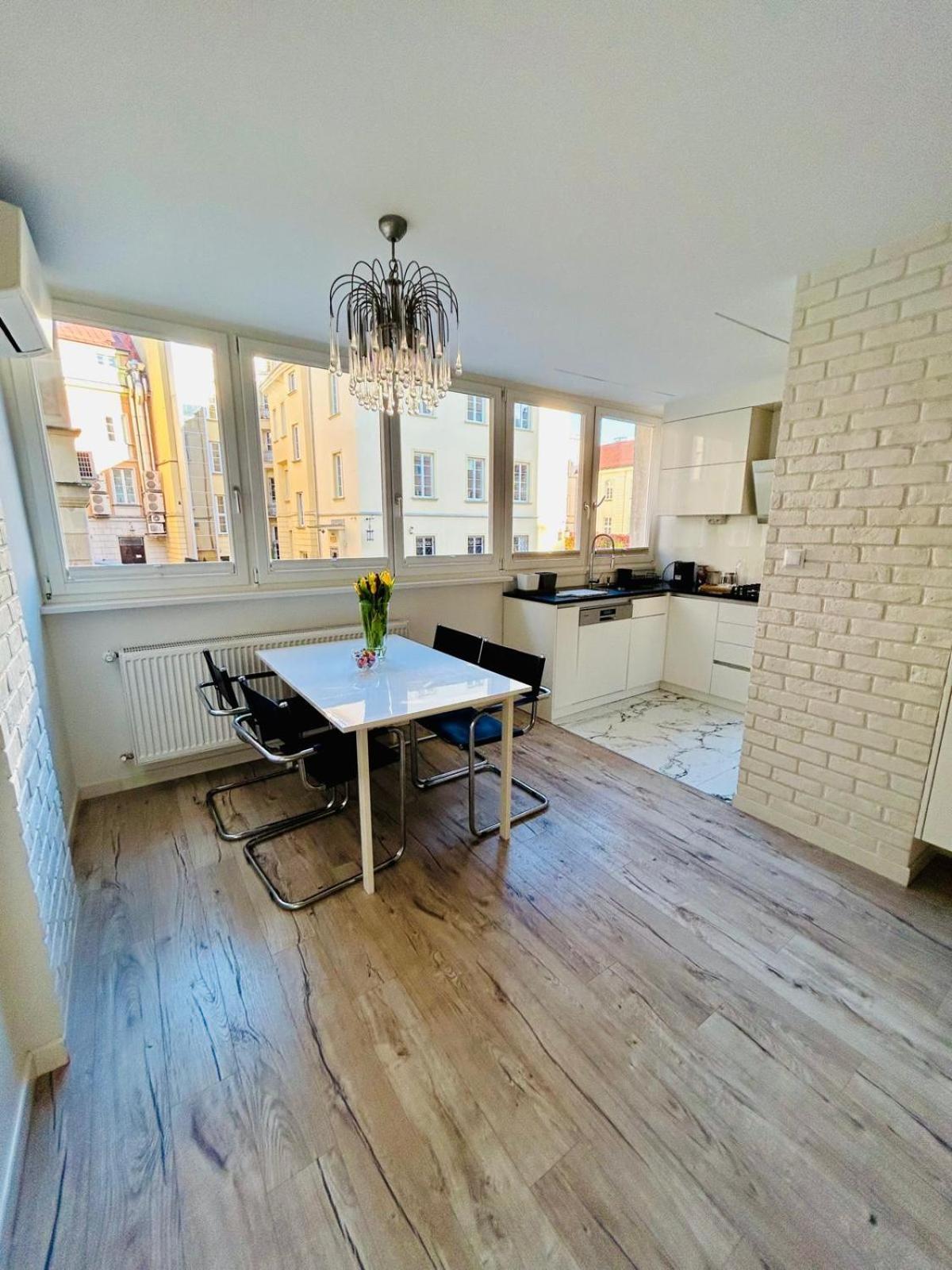 Old Town - Trebacka Apartment Βαρσοβία Εξωτερικό φωτογραφία